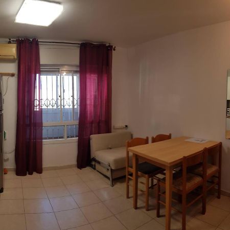 Lod Cozy Flat With Parking Well-Placed Near Tlv Airport 아파트 외부 사진