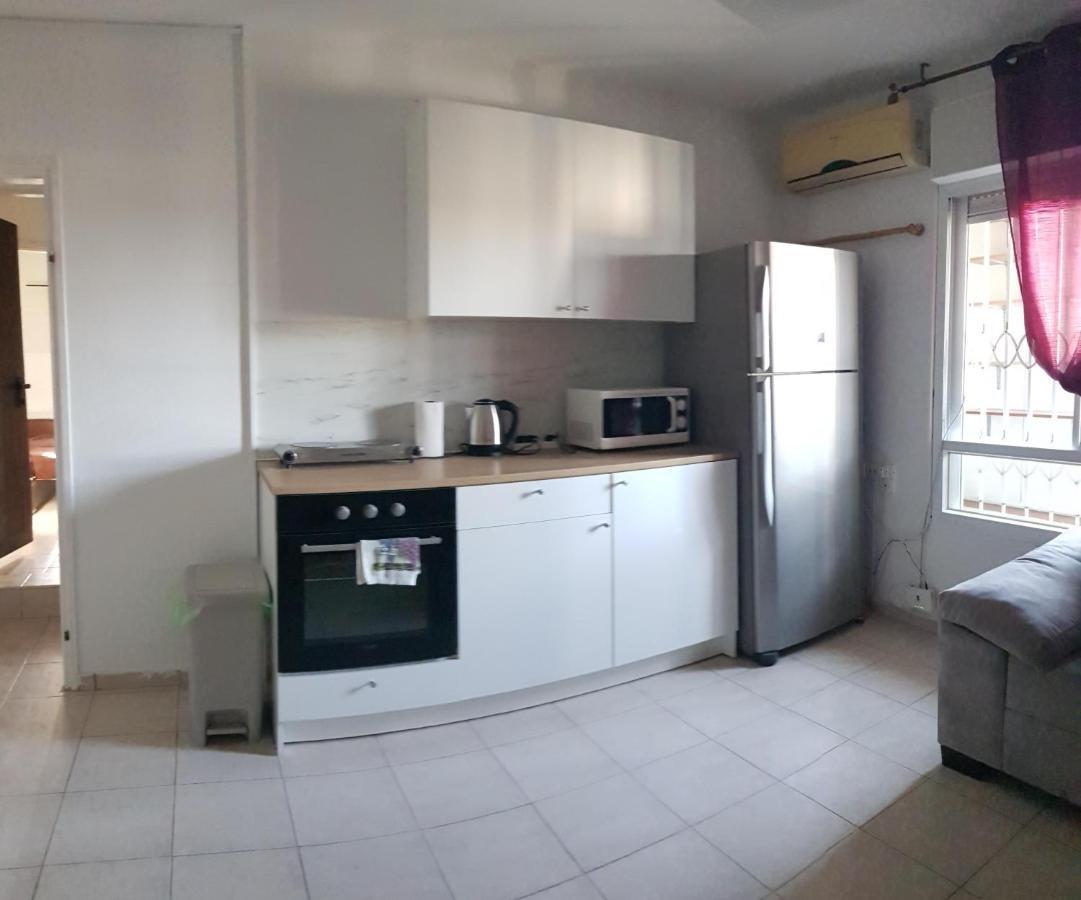 Lod Cozy Flat With Parking Well-Placed Near Tlv Airport 아파트 외부 사진