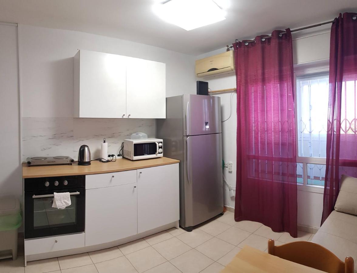 Lod Cozy Flat With Parking Well-Placed Near Tlv Airport 아파트 외부 사진